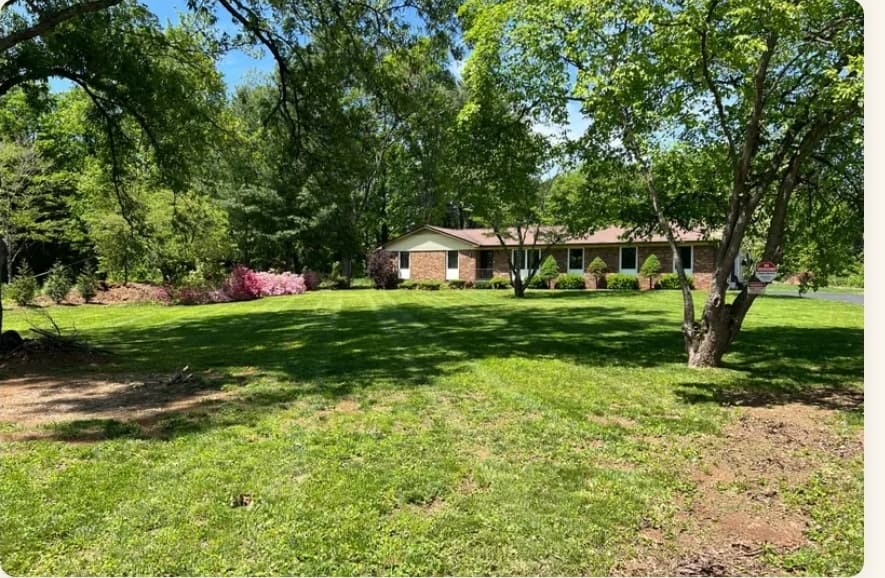Complete Spring Lawn Care Guide for Maryville Homes